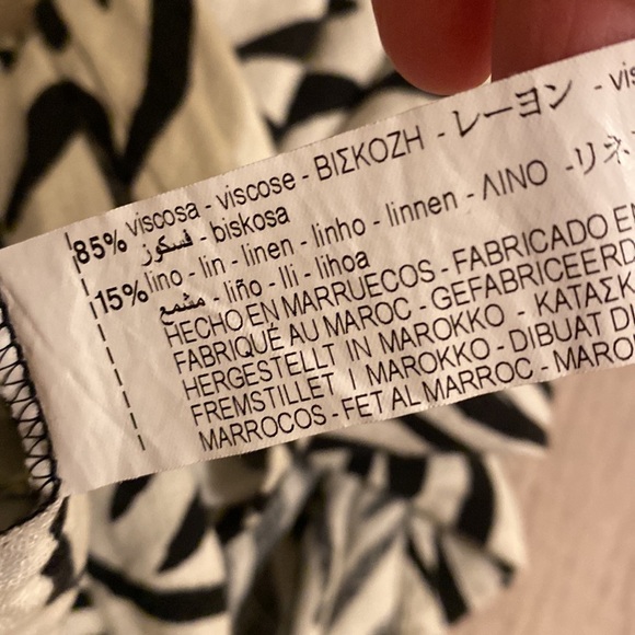 Zebra Print Black and White Women's Skirt. Size S . Style 8273/595/084 - Picture 7 of 10